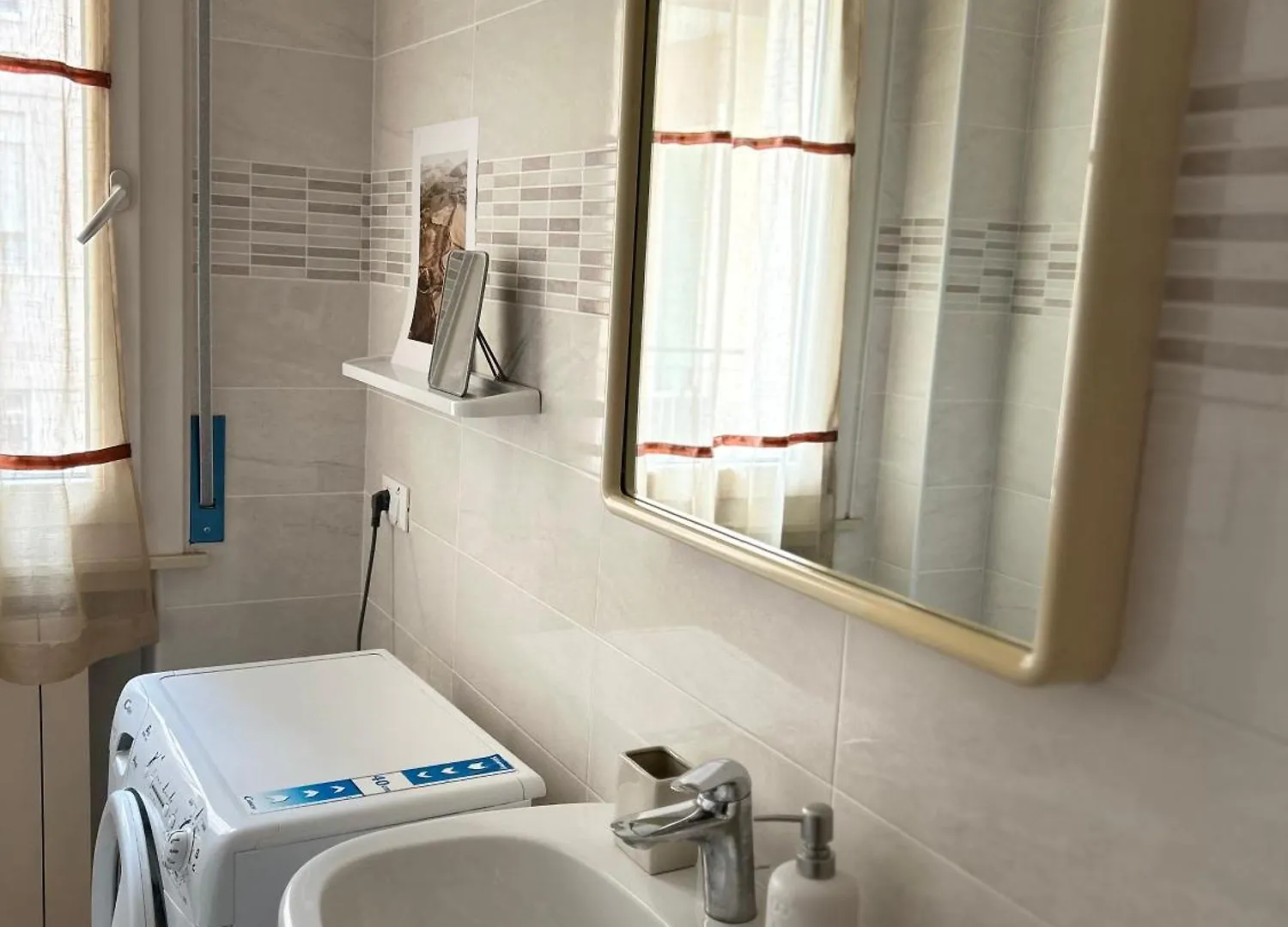 S-House Verona Italia